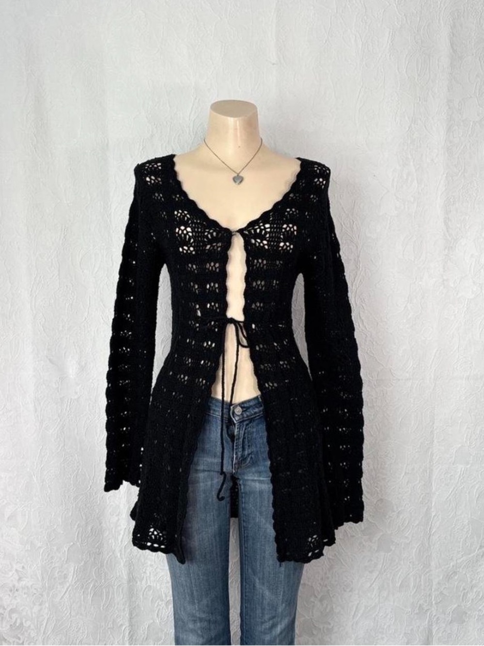 moving sale 💕 - vintage suzy shier front closure black crochet cardigan size l
